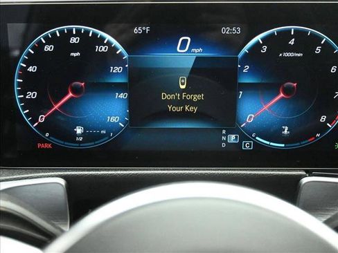 Certified 2022 Mercedes-Benz GLB 250 4MATIC image 12