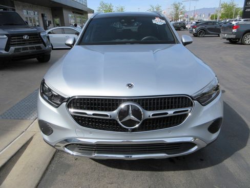 Used 2023 Mercedes-Benz GLC 300 4MATIC image 15