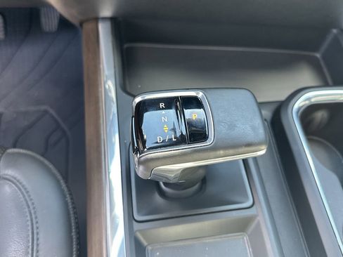 Used 2024 Chevrolet Silverado 1500 High Country w/ Technology Package image 31