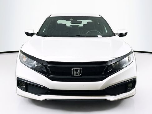 Used 2019 Honda Civic Sport image 2
