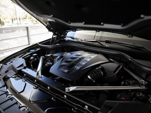 Used 2026 BMW X6 M60i AWD/4WD image 35