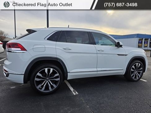 Used 2021 Volkswagen Atlas Cross Sport SEL Premium image 8