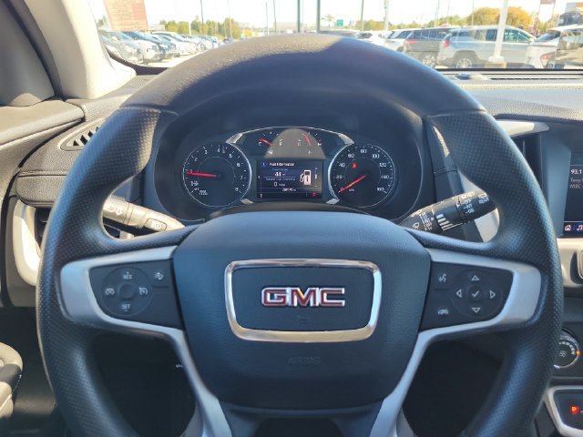 Used 2024 GMC Terrain SLE AWD/4WD image 23