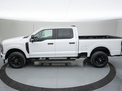 Certified 2024 Ford F250 XL w/ STX Appearance Package image 8