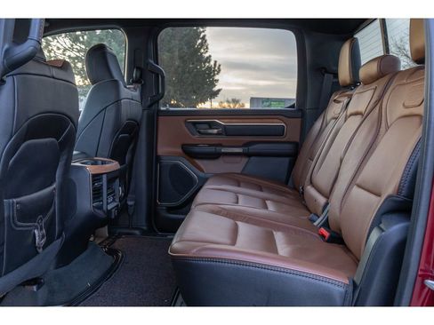 Used 2022 RAM 1500 Limited w/ Cold Weather Group image 13