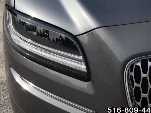 Used 2022 Lincoln Nautilus Reserve image 14