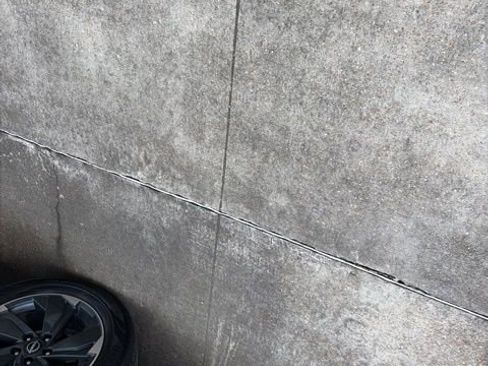 Used 2024 Nissan Rogue SV w/ SV Premium Package image 4