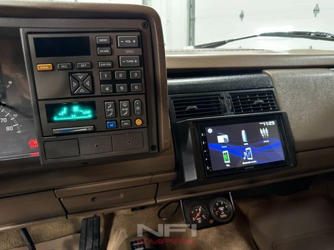 Used 1993 Chevrolet Silverado 3500 4x4 Extended Cab image 30