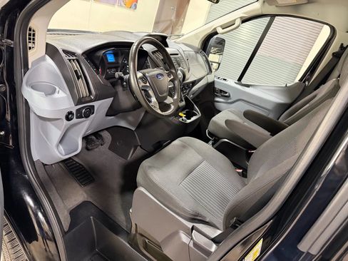 Used 2017 Ford Transit 150 XL image 40