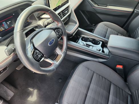 Certified 2025 Ford Explorer ST-Line w/ ST-Line Street Pack AWD/4WD image 14