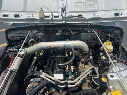 Used 2005 Jeep Wrangler Rubicon image 8