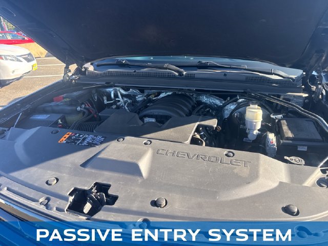 Used 2018 Chevrolet Tahoe Premier AWD/4WD image 23