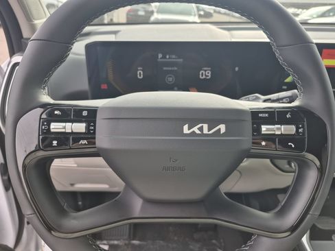 New 2026 Kia Sorento S AWD/4WD image 19