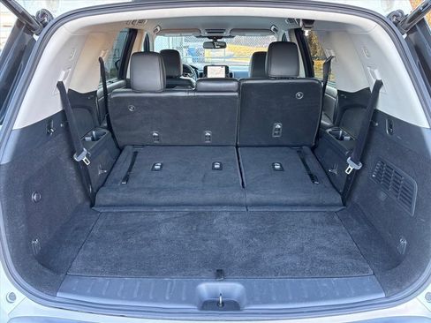 Used 2022 Nissan Pathfinder SL image 26