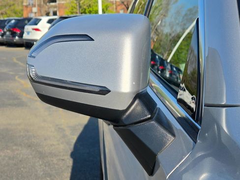 Used 2025 Hyundai Palisade SEL image 17