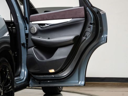 Used 2023 INFINITI QX50 Sensory image 48