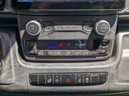 New 2024 RAM ProMaster 3500 w/ Delivery Van Package image 22