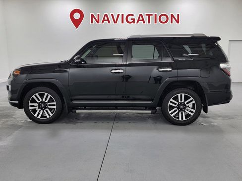 Used 2017 Toyota 4Runner Limited image 5