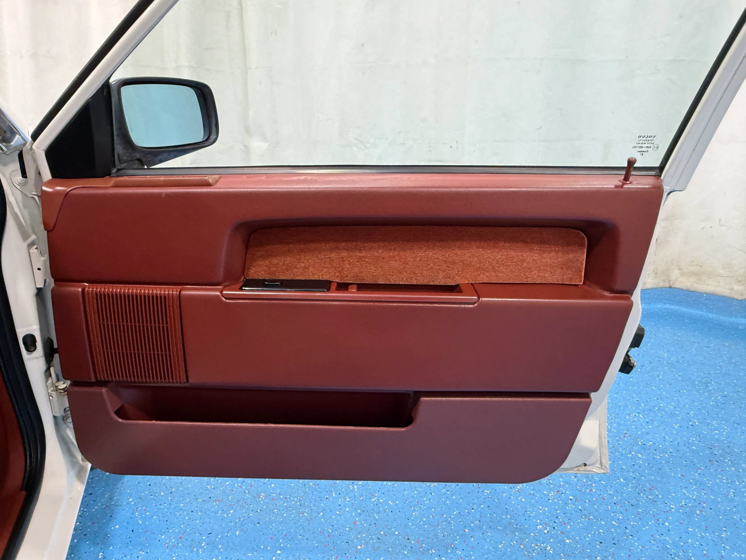 Used 1988 Volvo 740 GLE RWD image 19