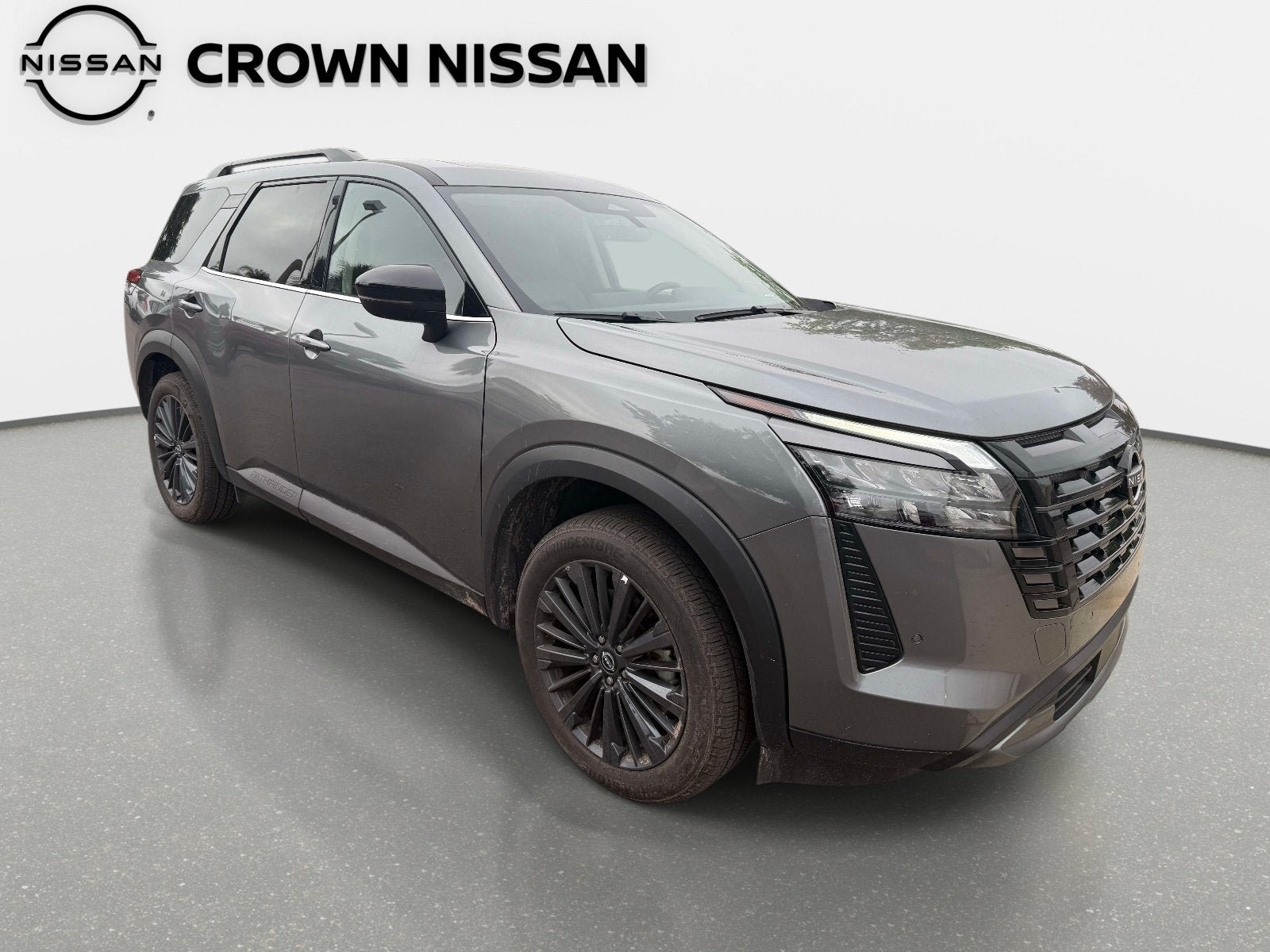 Certified 2026 Nissan Pathfinder SL w/ SL Premium Package FWD image 9