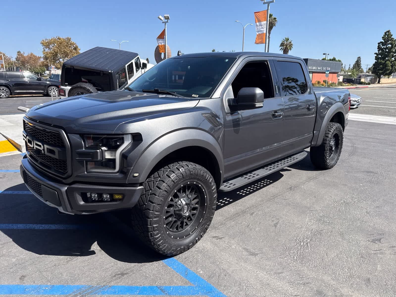 Used 2020 Ford F150 Raptor w/ Equipment Group 802A Luxury AWD/4WD image 21