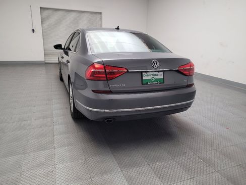 Used 2016 Volkswagen Passat 1.8T SE image 6