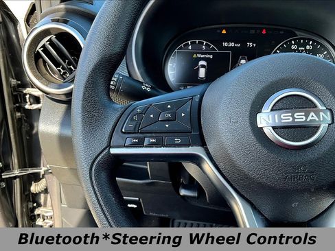 Certified 2023 Nissan Kicks SV FWD image 11