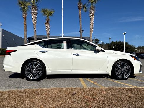 Certified 2023 Nissan Altima 2.5 SL image 27