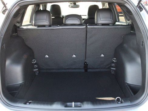 New 2026 Jeep Compass Latitude image 26