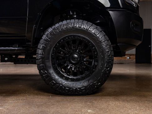 Used 2024 RAM 2500 Big Horn w/ Off Road Package AWD/4WD image 12