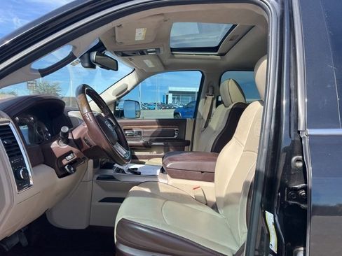 Used 2018 RAM 2500 Longhorn w/ Longhorn Southfork Package image 8