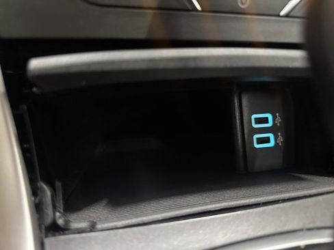 Used 2018 Ford Edge SEL w/ Equipment Group 201A image 33