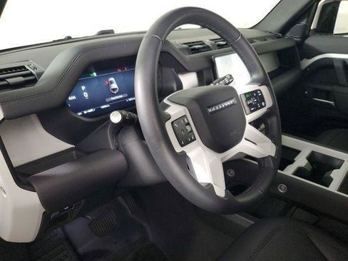 Used 2025 Land Rover Defender 110 S AWD/4WD image 23