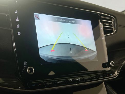 Used 2022 Jeep Wagoneer Series III w/ Rear Seat Video Group 1 image 14