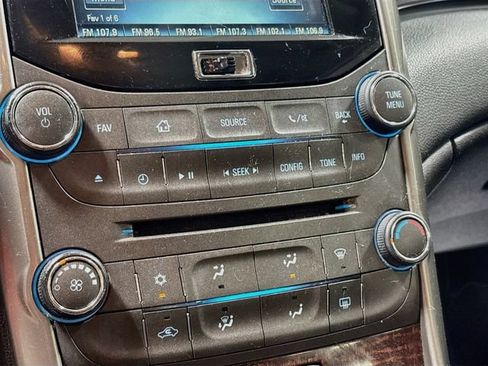 Used 2013 Chevrolet Malibu LT FWD image 13