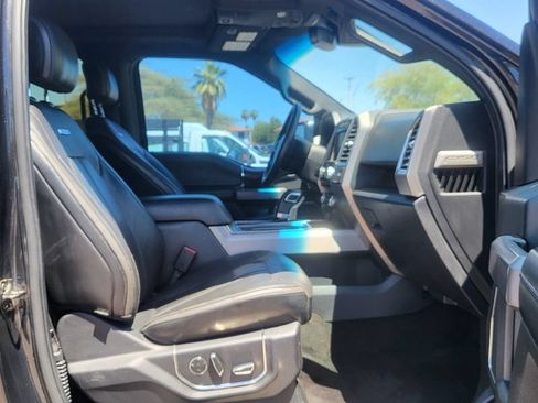 Used 2015 Ford F150 Platinum w/ Equipment Group 701A Luxury AWD/4WD image 18
