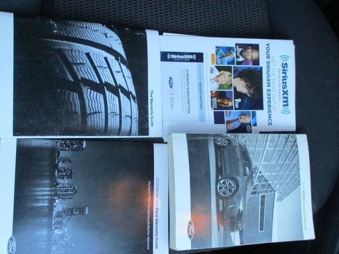 Used 2013 Ford Edge SEL FWD image 26
