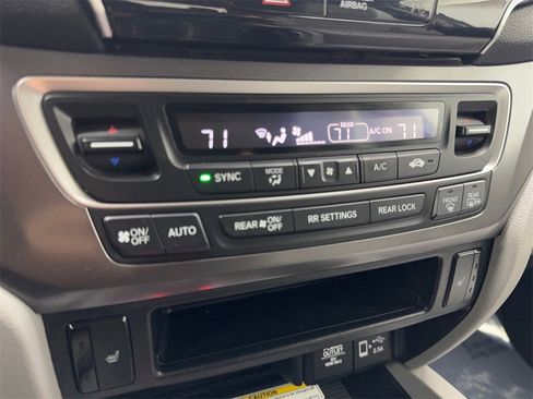 Used 2022 Honda Pilot Special Edition image 71