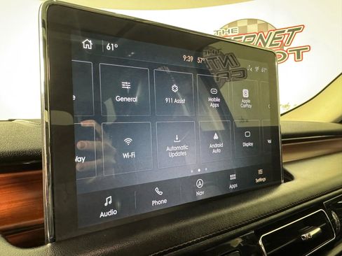 Used 2020 Lincoln Aviator Reserve w/ Equipment Group 202A image 20