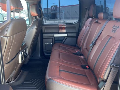 Used 2018 Ford F250 King Ranch w/ King Ranch Ultimate Package image 10