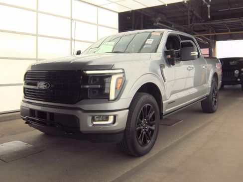 Used 2025 Ford F150 Platinum w/ FX4 Off-Road Package AWD/4WD image 1