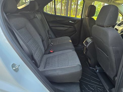Used 2022 Chevrolet Equinox LT AWD/4WD image 22