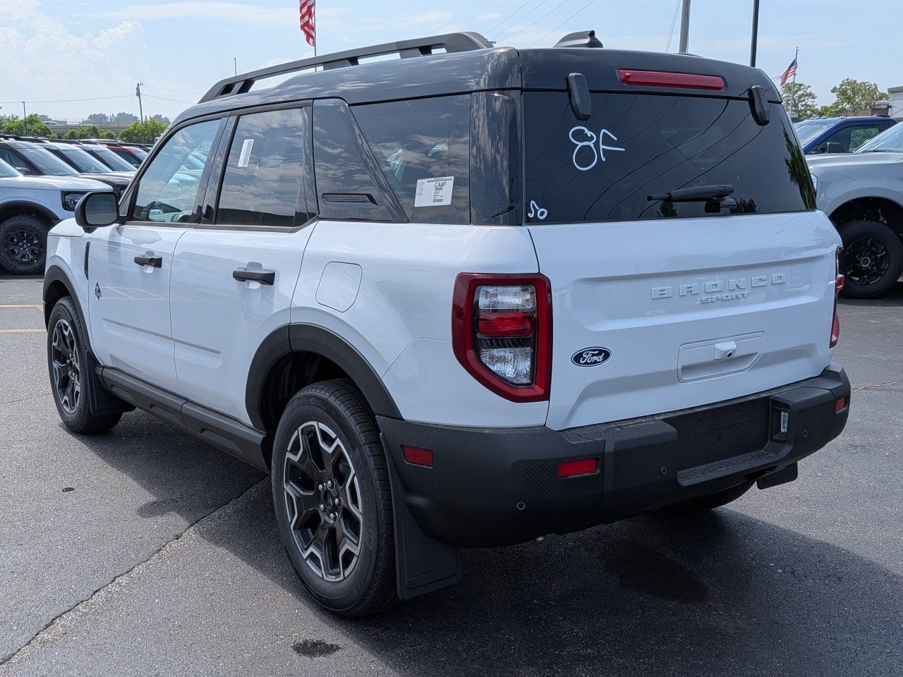 New 2026 Ford Bronco Sport Outer Banks w/ Outer Banks Tech Package+ AWD/4WD image 6