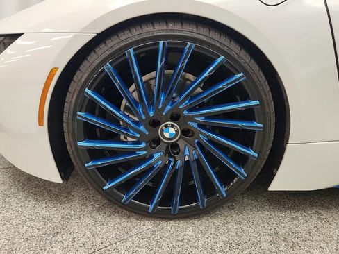 Used 2015 BMW i8 AWD/4WD image 18