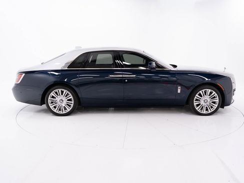 Certified 2023 Rolls-Royce Ghost w/ Ghost Package image 6