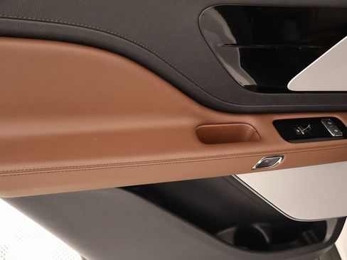 New 2026 Lincoln Aviator Reserve image 18