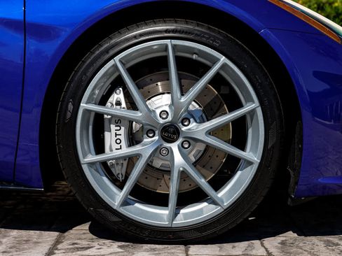 New 2025 Lotus Emira image 23