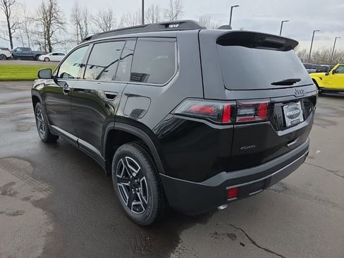 New 2026 Jeep Cherokee Laredo image 3