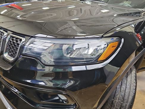 Used 2023 Jeep Compass Limited w/ Elite Group image 28