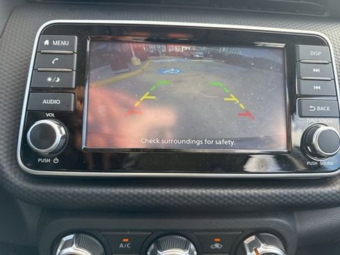 Certified 2025 Nissan Kicks Play S image 18